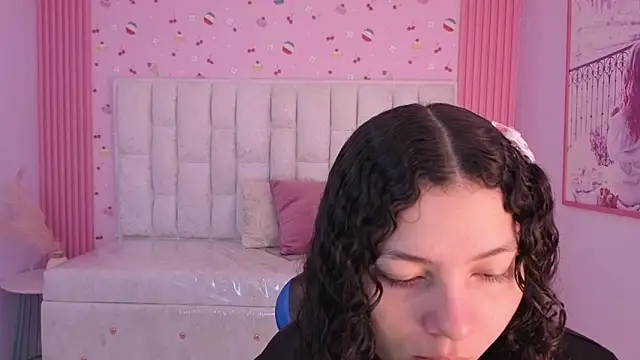 shalon diaz s online show from 13, 2, 2026