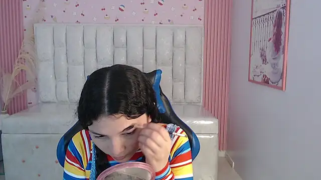 shalon diaz s online show from 16, 10, 2025