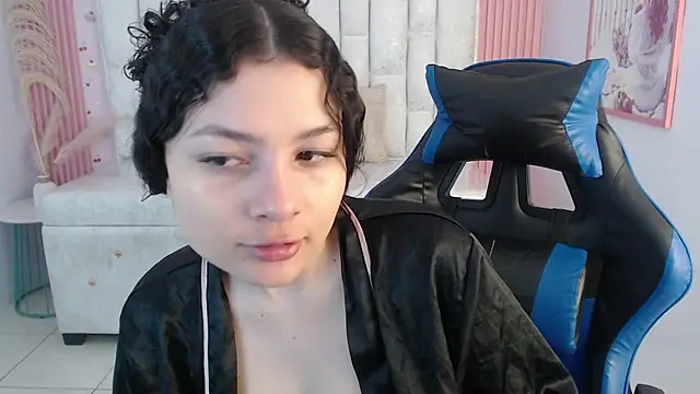 shalon diaz s online show from 8, 11, 2025