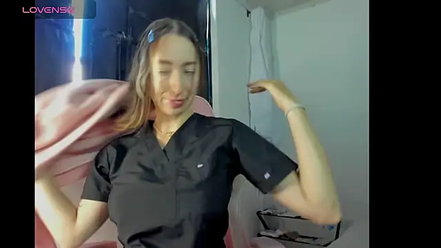 ScarlettKai online show from 16, 6, 2026