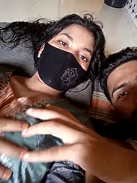 Hot couple 1 online show from 20, 9, 2025