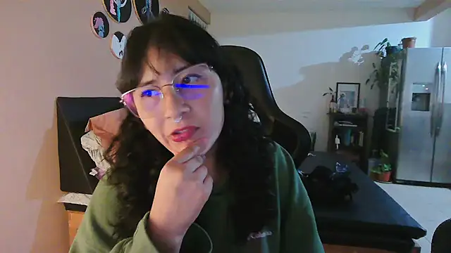 GinnyDelice online show from 9, 10, 2025