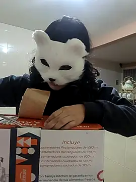 GinnyDelice online show from 25, 1, 2025