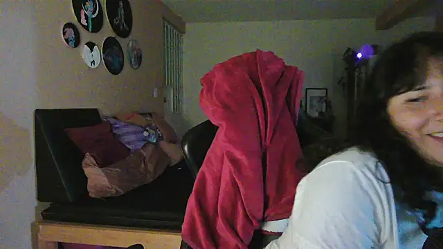 GinnyDelice online show from 12, 9, 2025