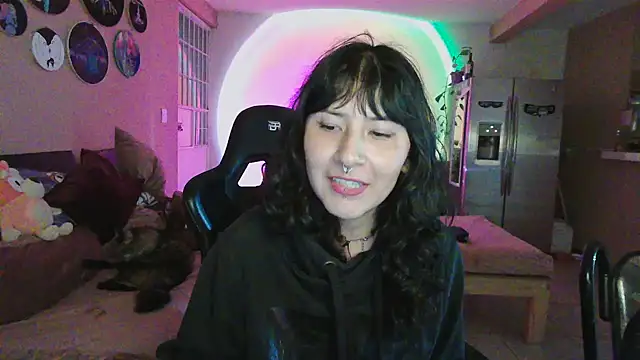 GinnyDelice online show from 8, 1, 2026