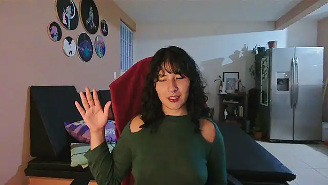 GinnyDelice online show from 1, 10, 2025