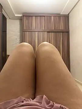 Ayochaa online show from 29, 4, 2026