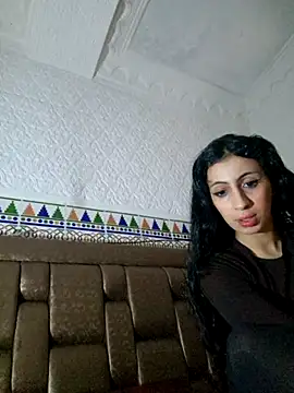 majdolin78 online show from 24, 2, 2025