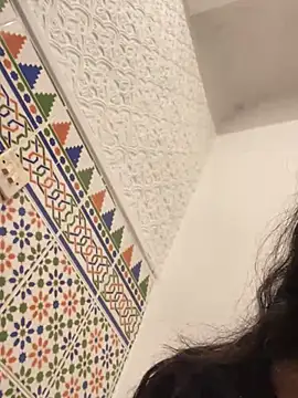 majdolin78 online show from 21, 2, 2025