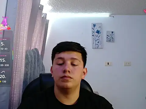 Snapshot of Alan_red chatting on 25, 3, 2026 Alan red online show from 25, 3, 2026