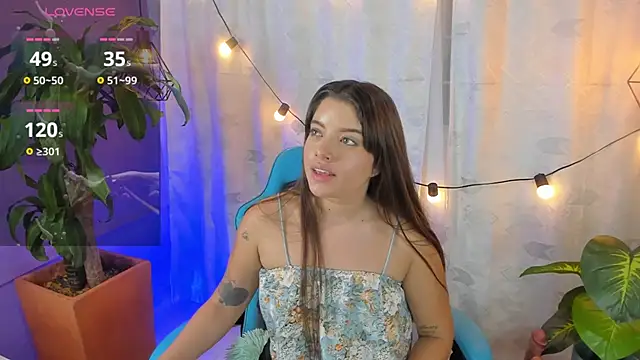 Lia little18 online show from 17, 5, 2026