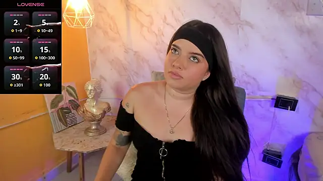 Lia little18 online show from 12, 3, 2026