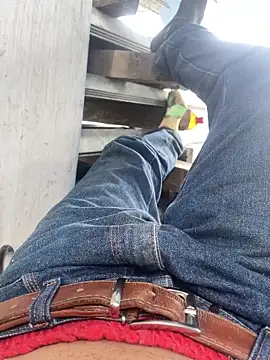 Snapshot of Avila67 chatting on 4, 12, 2025 Avila67 online show from 4, 12, 2025