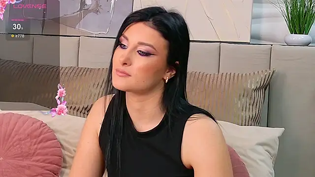 Elly Ross online show from 14, 3, 2025