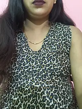 Snapshot of Bina_Bhanot chatting on 25, 7, 2026 Bina Bhanot online show from 25, 7, 2026