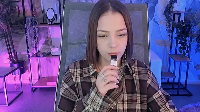 PamBeesly online show from 29, 10, 2025