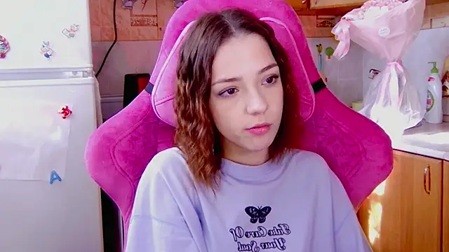 PamBeesly online show from 19, 2, 2026