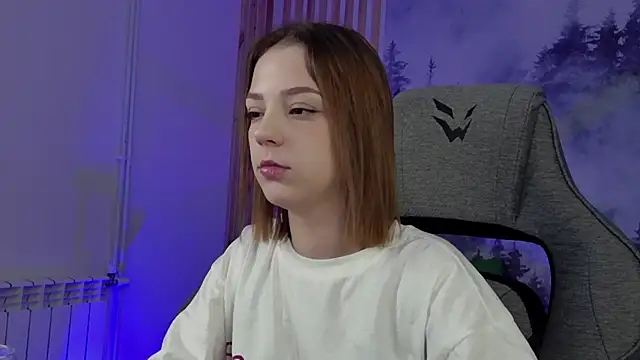 PamBeesly online show from 27, 11, 2025