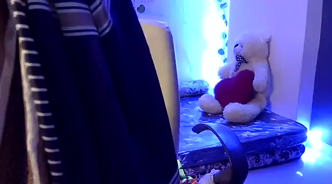 Shanaya1 online show from 23, 2, 2025