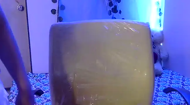 Shanaya1 online show from 19, 3, 2025