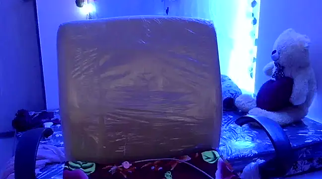 Shanaya1 online show from 2, 3, 2025