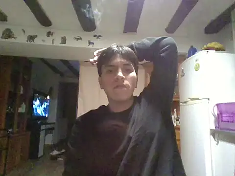 Snapshot of Danteporn chatting on 5, 10, 2025 Danteporn online show from 5, 10, 2025