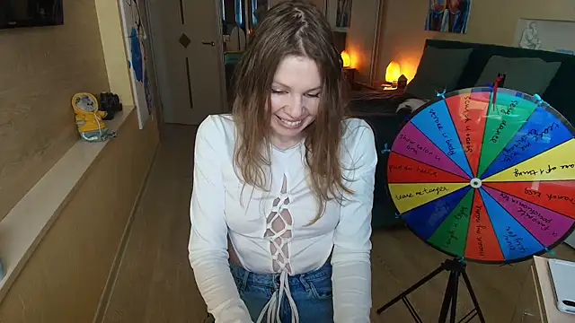 ReginaSparkle online show from 5, 2, 2026