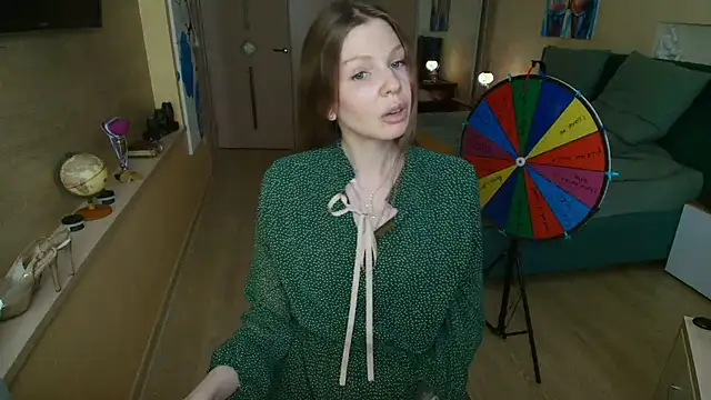 Snapshot of ReginaSparkle chatting on 28, 5, 2026 ReginaSparkle online show from 28, 5, 2026