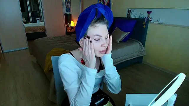 ReginaSparkle online show from 7, 3, 2025