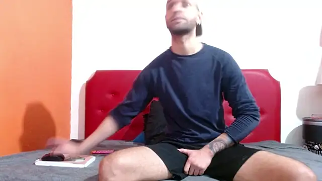 Cristian white online show from 25, 10, 2025