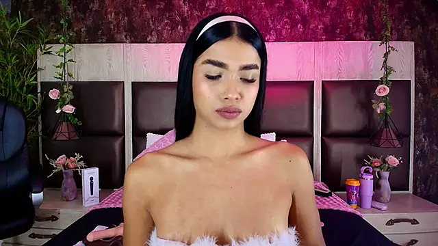 Bella Smiith  online show from 20, 11, 2025