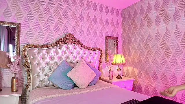 Bella Smiith  online show from 17, 1, 2026