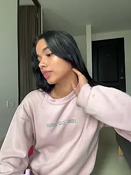 Bella Smiith  online show from 11, 1, 2026