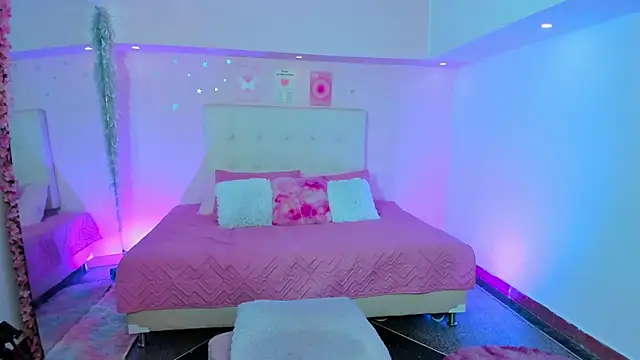 ScarlettDreamss7 online show from 4, 10, 2025