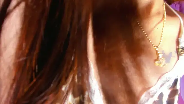 emili clark online show from 26, 10, 2025