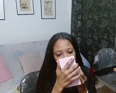 LITTLEDOLLHOT online show from 28, 11, 2025