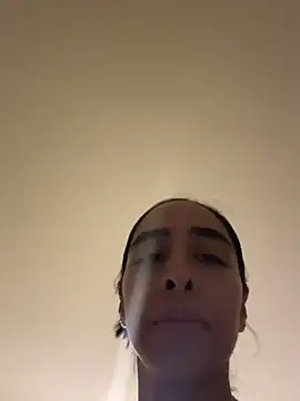 Snapshot of sophierooy22 chatting on 27, 6, 2026 sophierooy22 online show from 27, 6, 2026