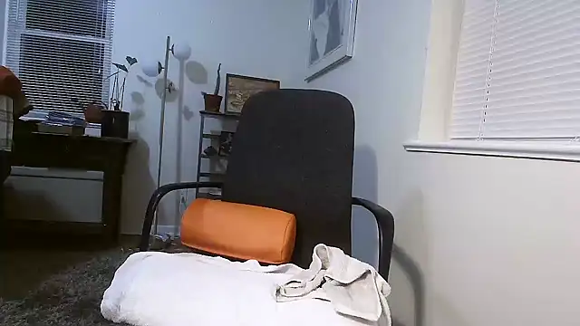 Prolapse Pig online show from 21, 12, 2025