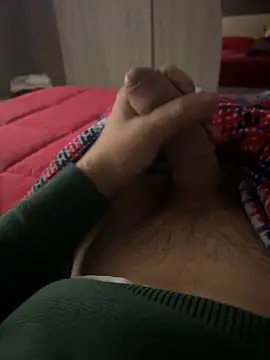 Greeneyes0820 online show from 3, 3, 2025