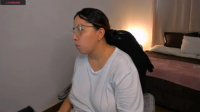 brithany olson25 online show from 11, 9, 2025