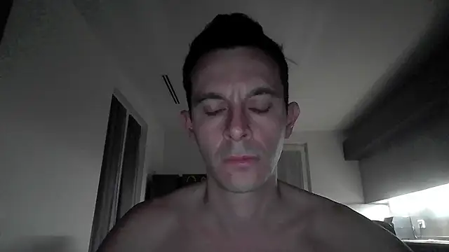 Snapshot of Masterclassyfeet chatting on 11, 3, 2025 Masterclassyfeet online show from 11, 3, 2025