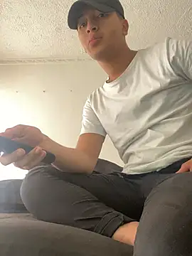 Snapshot of Diegosavage3 chatting on 22, 2, 2025 Diegosavage3 online show from 22, 2, 2025