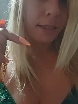 SweetyNinaOff1 online show from 15, 10, 2025