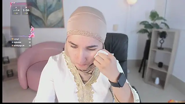 Ayha khalaf online show from 13, 11, 2025