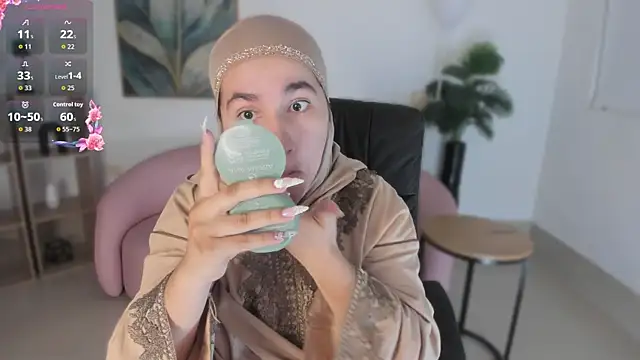 Ayha khalaf online show from 15, 9, 2025