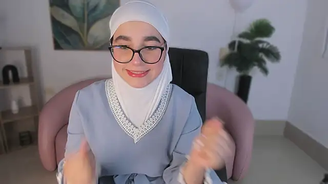 Ayha khalaf online show from 23, 9, 2025