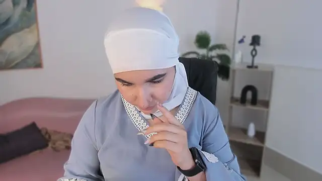 Ayha khalaf online show from 21, 10, 2025