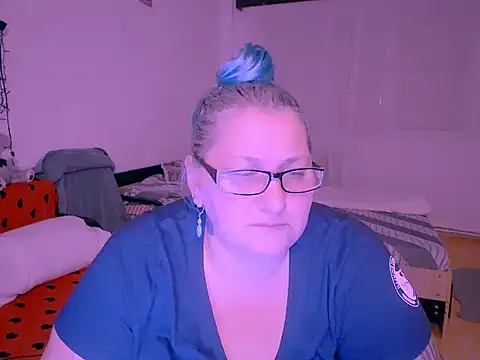 Marryllunax online show from 27, 11, 2025