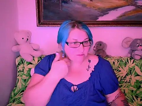 Marryllunax online show from 12, 10, 2025