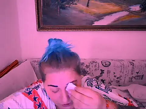 Marryllunax online show from 15, 9, 2025